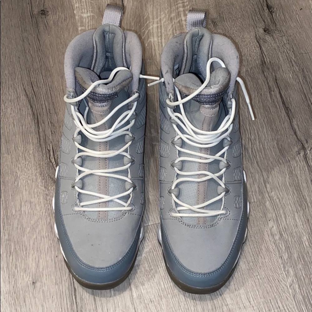 Men’s Grey Air Jordan’s